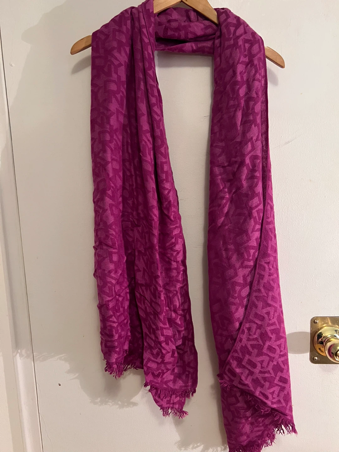 DKNY Pink Logo Cotton Scarf - photo 2