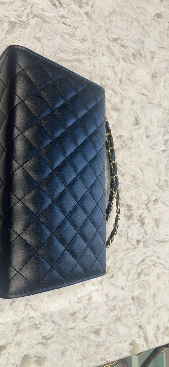 Black Quilted Chain Shoulder Bag - photo 2