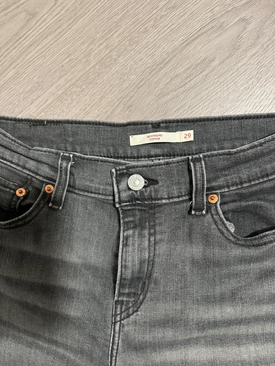 Levi's Boyfriend Jeans Size 29 - photo 5