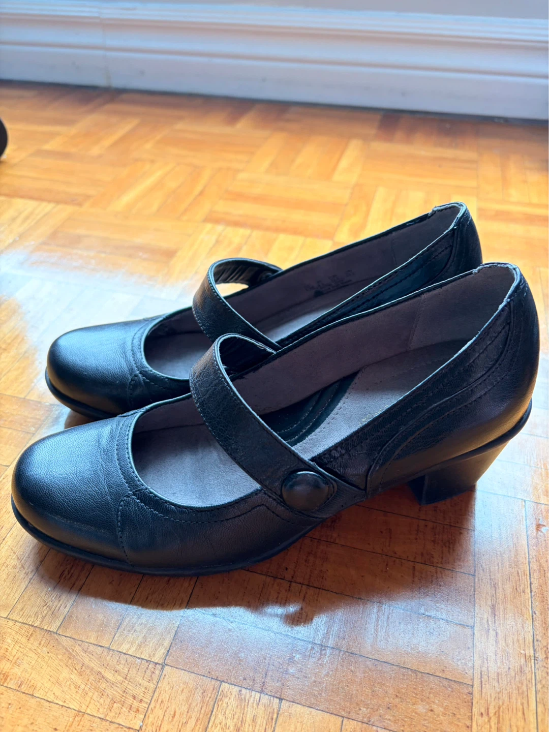 Naturalizer Black Shoes