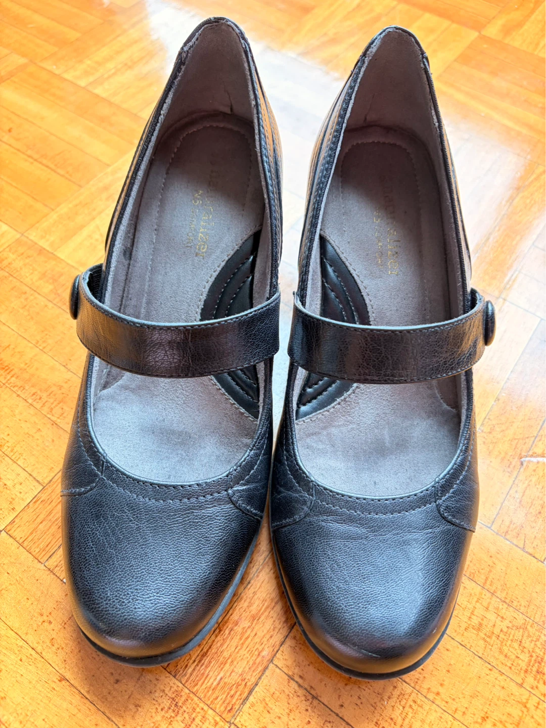 Naturalizer Black Shoes - photo 2