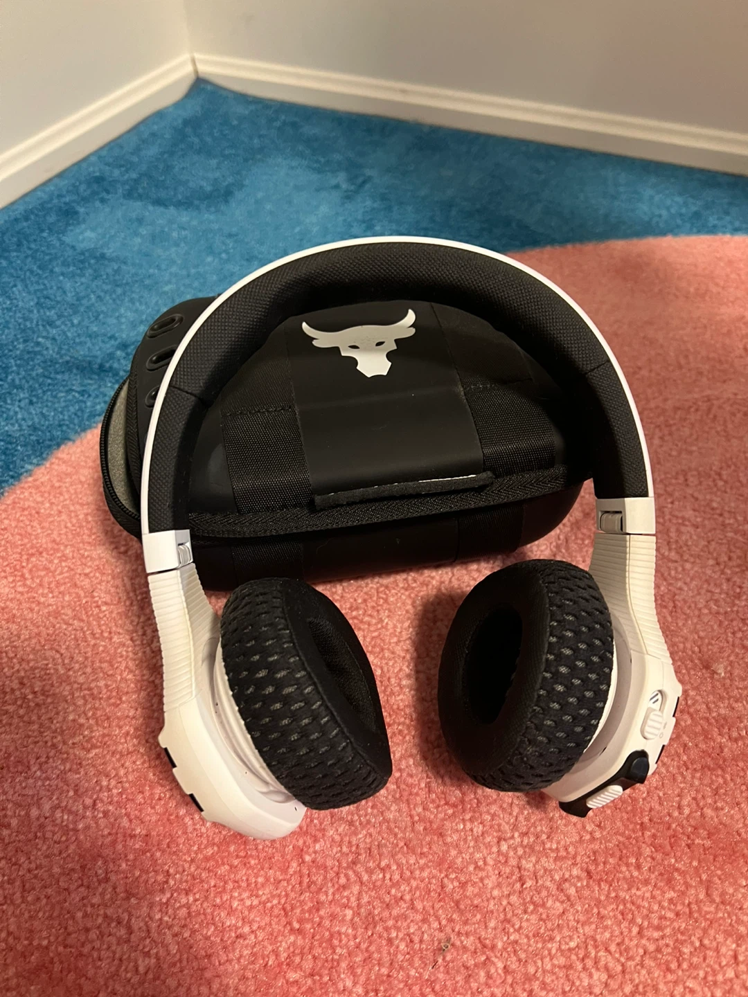 Under Armour Project Rock Wireless Headphones with Case - photo 5