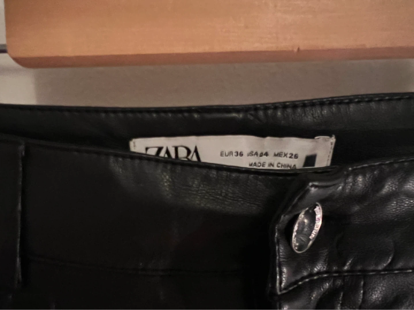 Zara Black Faux Leather Pants - 36 - photo 4