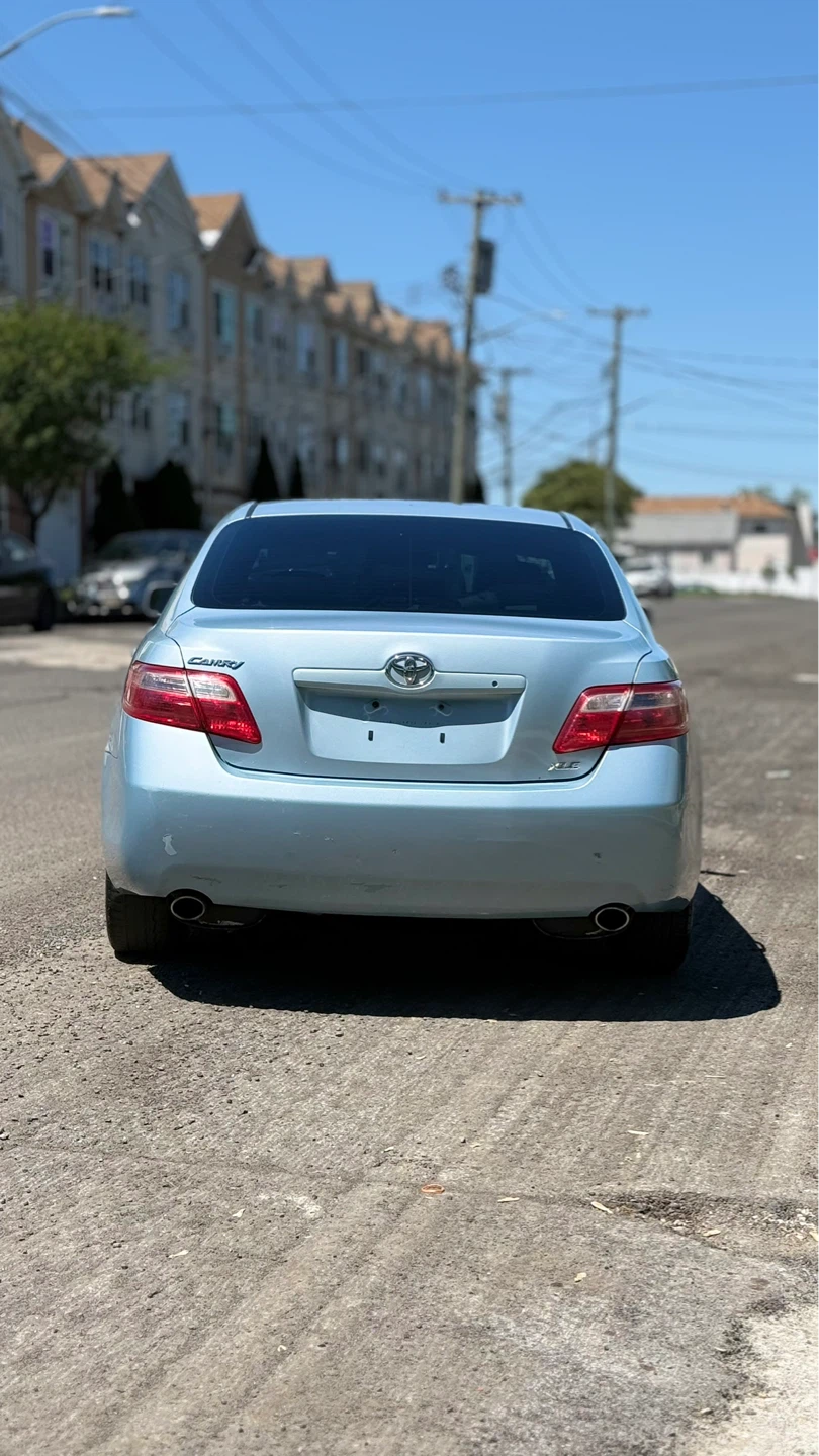 Blue Toyota Camry xse - photo 5