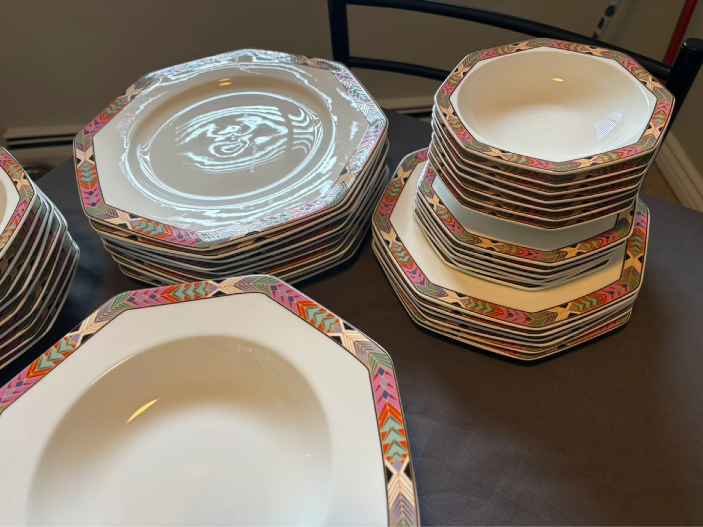Bone China Dinnerware Set with Geometric Design - photo 4