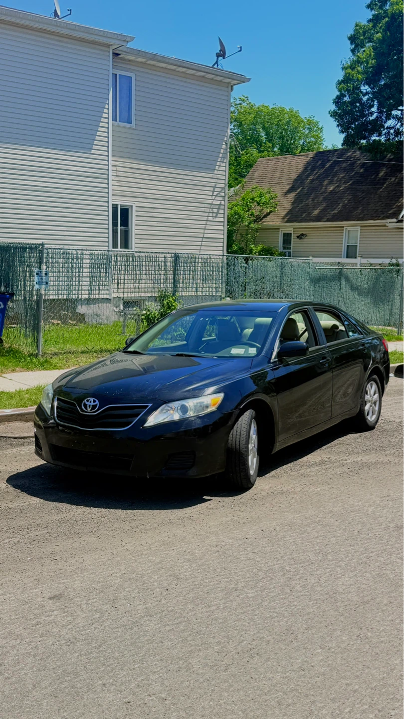 Black Toyota Camry Sedan 2011
