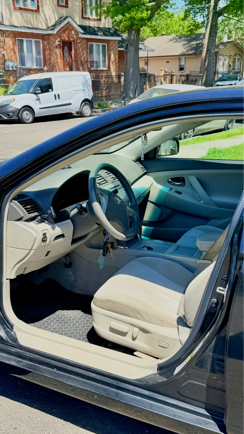 Black Toyota Camry Sedan 2011 - photo 5