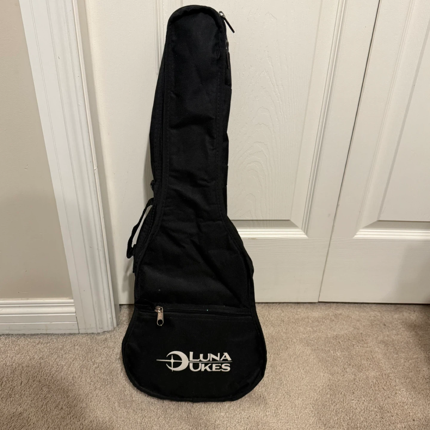 Luna Ukulele with Gig Bag - photo 4