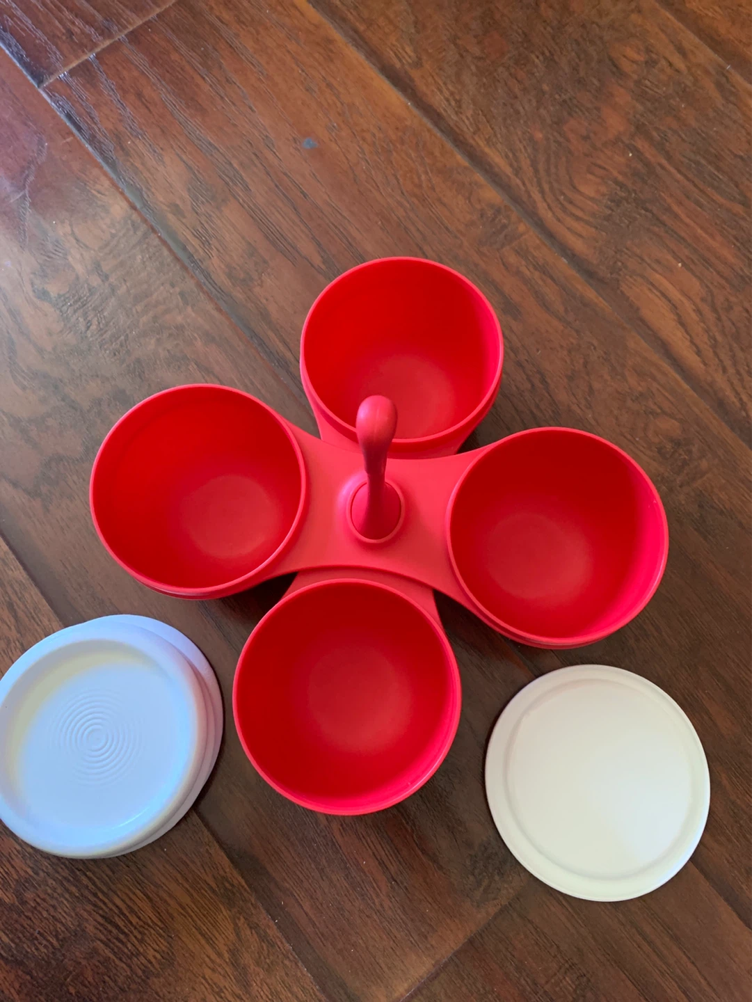 Red 4-Cup Egg Holder with Lids