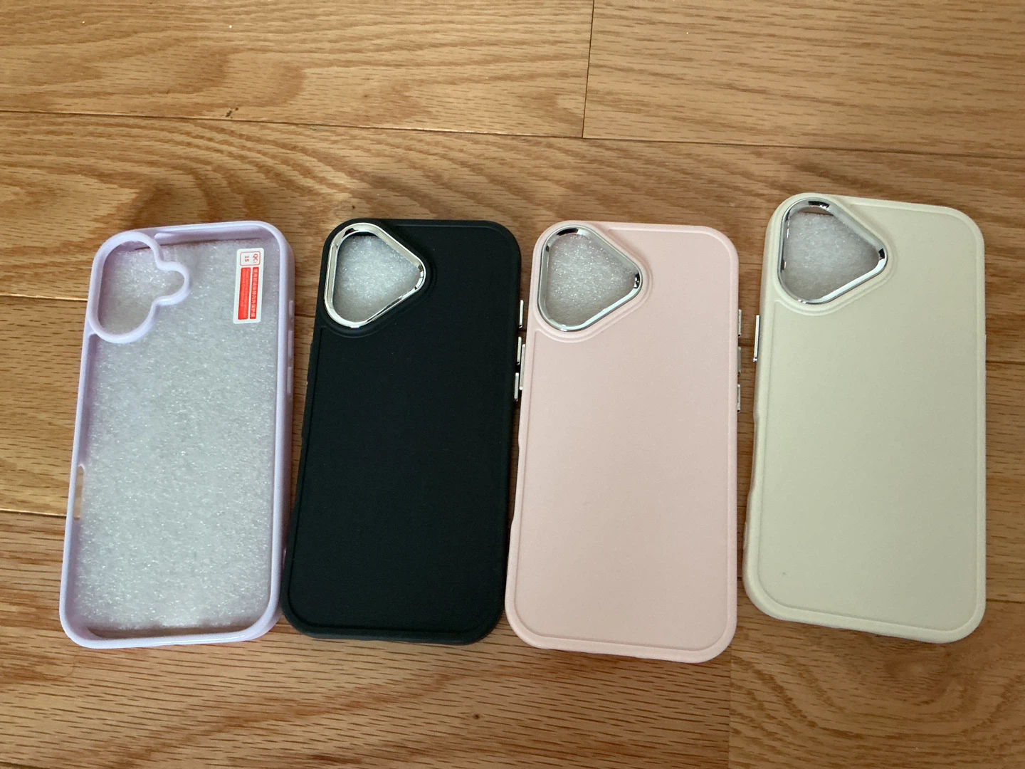 4 iPhone 17 cases