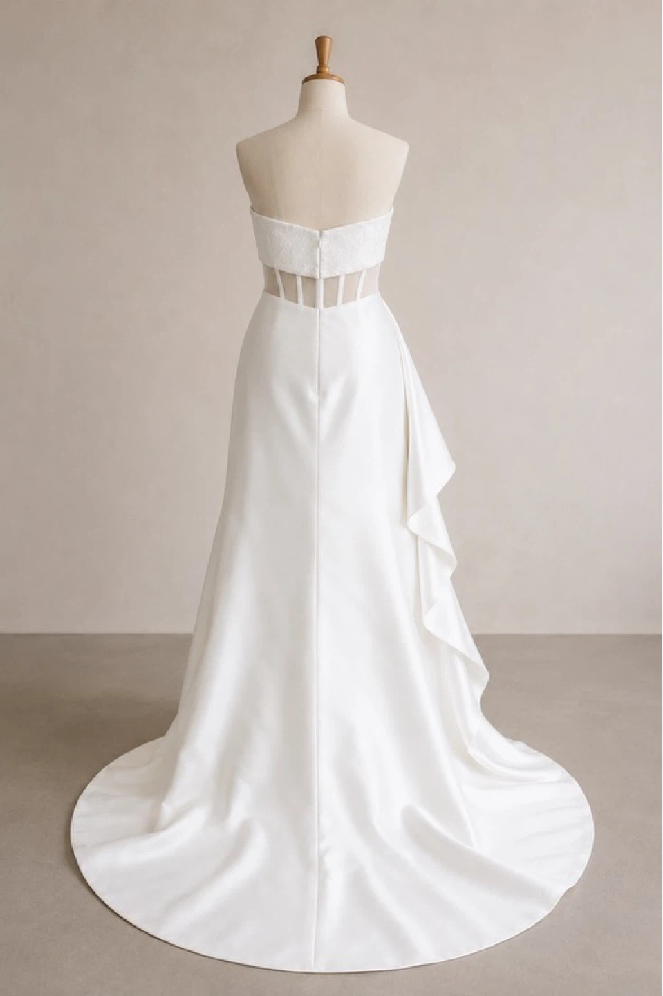 Strapless Wedding Dress - photo 5