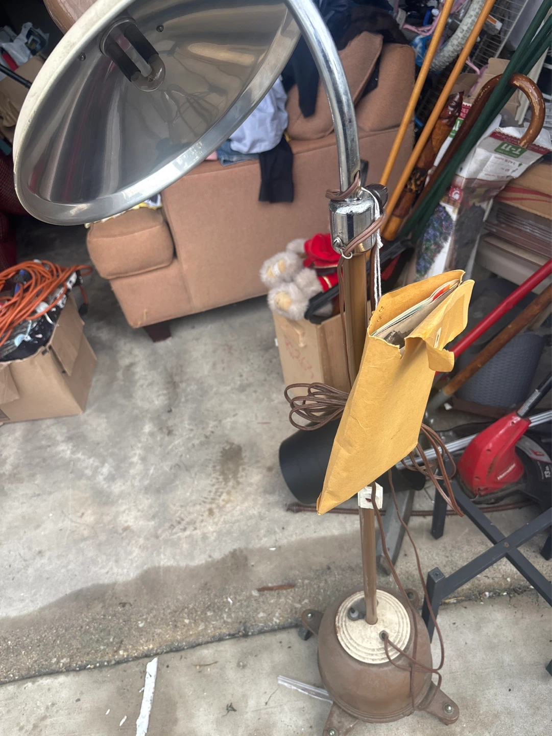 Vintage suntan lamp with Manuel papers