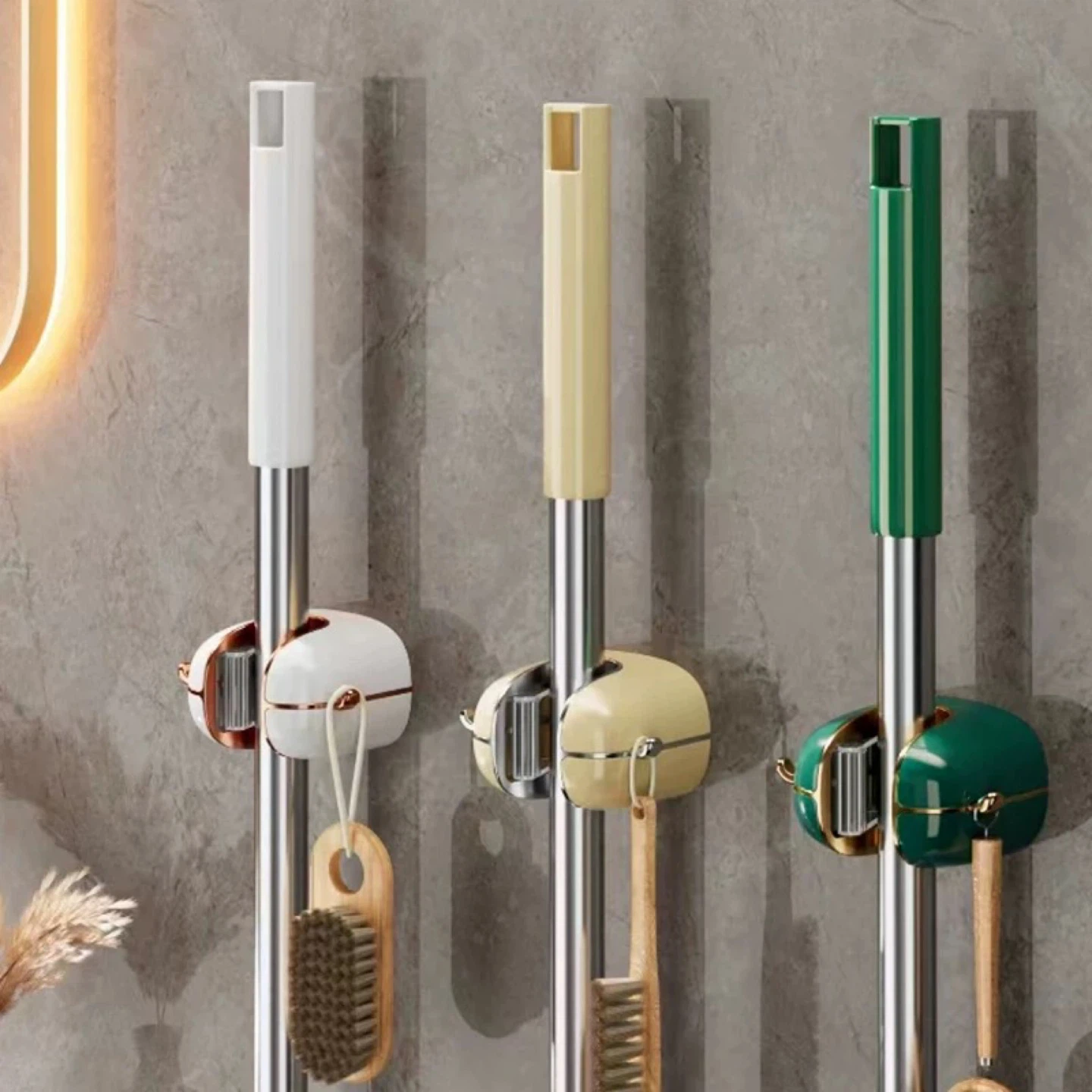 Green Multi-functional Mop Holder - photo 3