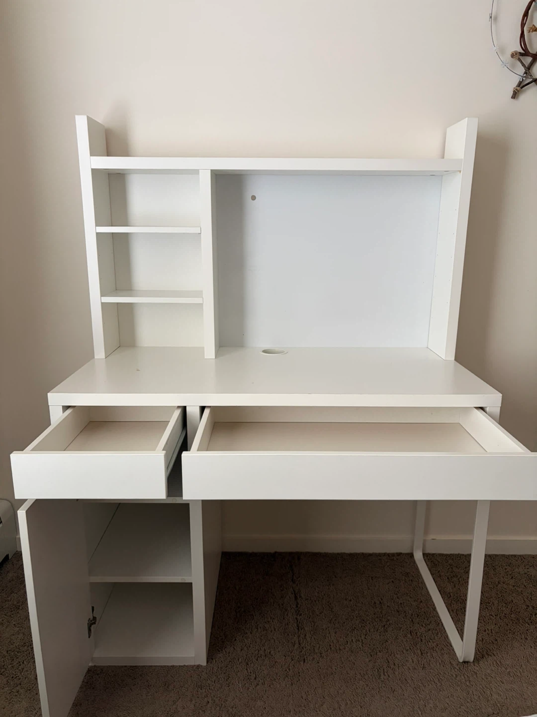 White Desk with Hutch and Storage - photo 2