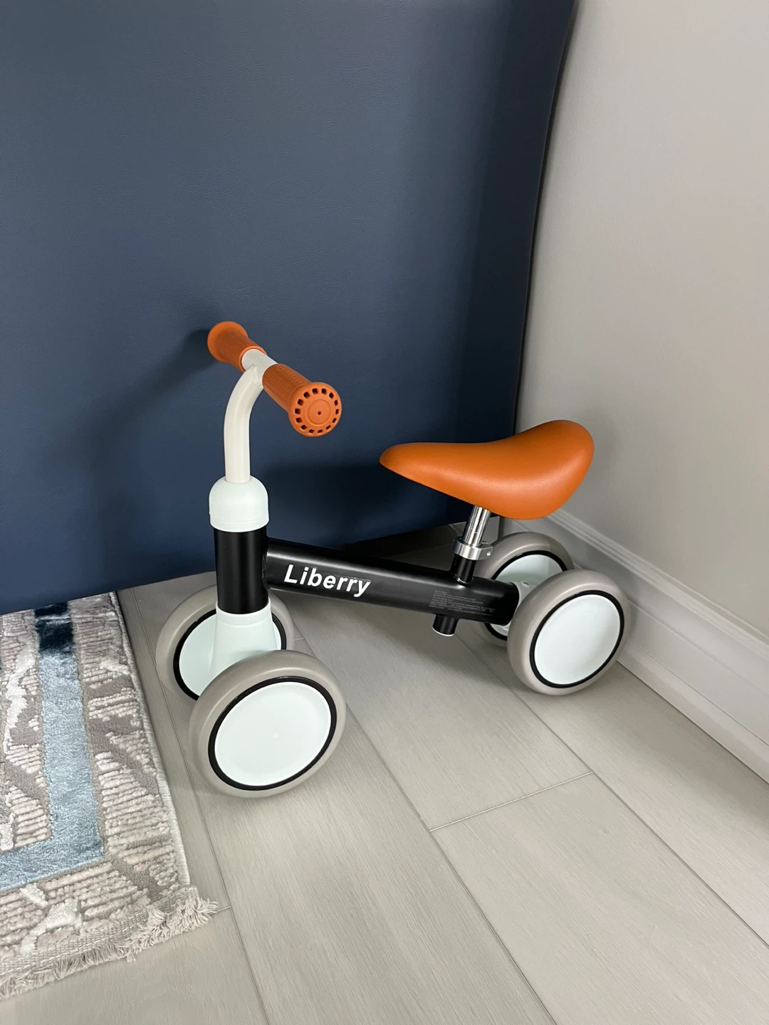 NEW BABY BALANCE BIKE