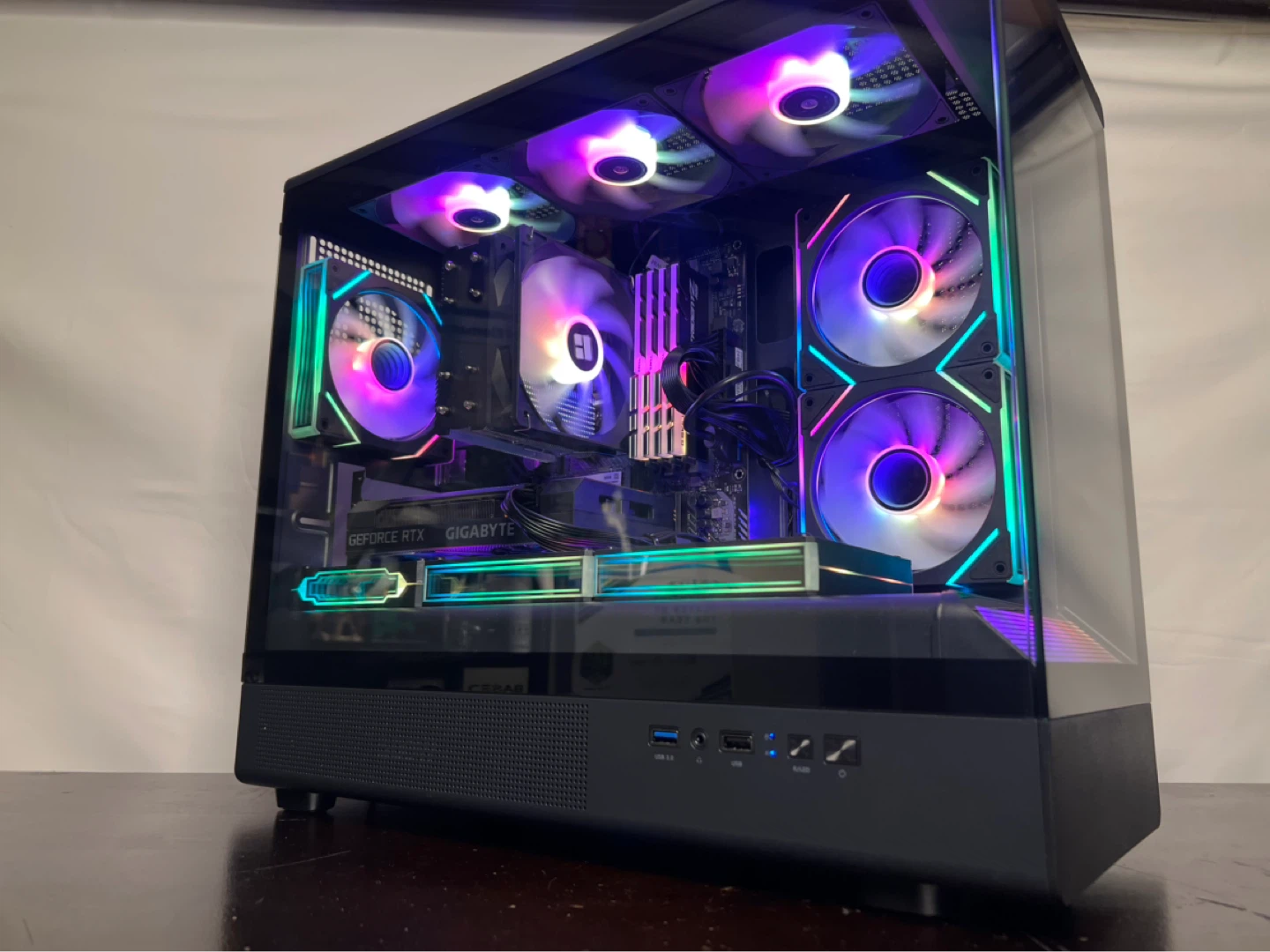 Custom Gaming PC | RTX 3060 Ti | Ryzen 5 5600X | 32GB RGB RAM - photo 2