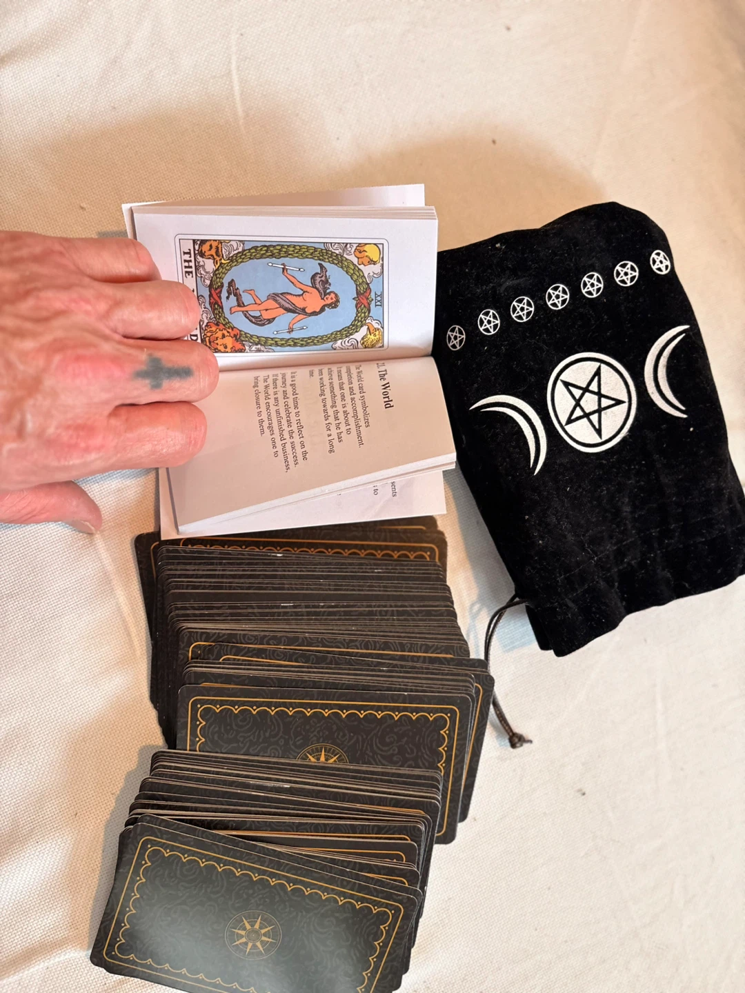 Rider Waite Tarot Deck with Black Pouch - photo 2