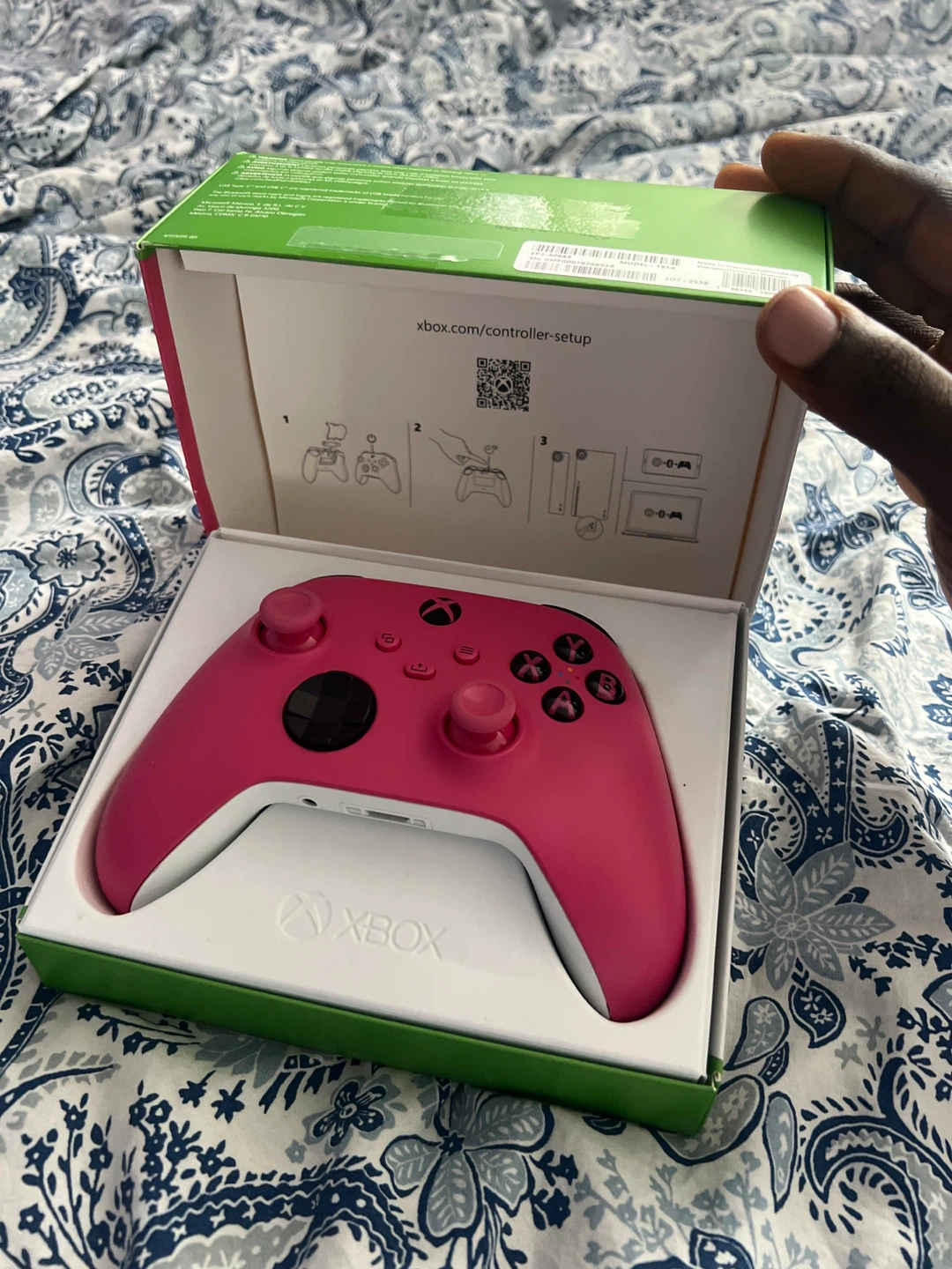 Xbox Wireless Controller - Pink - photo 3