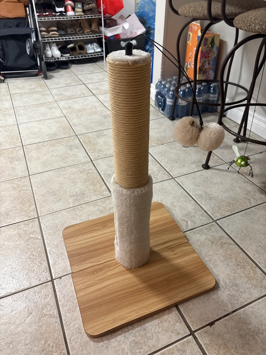 Cat Scratching Post with Plush Balls