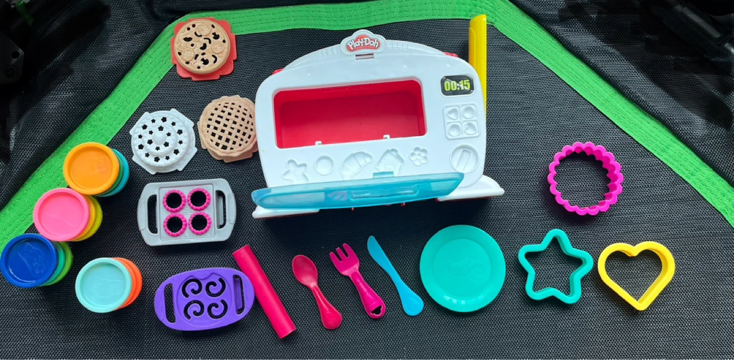 Play-Doh Kitchen Creations Magical Oven Play Food Set - photo 3