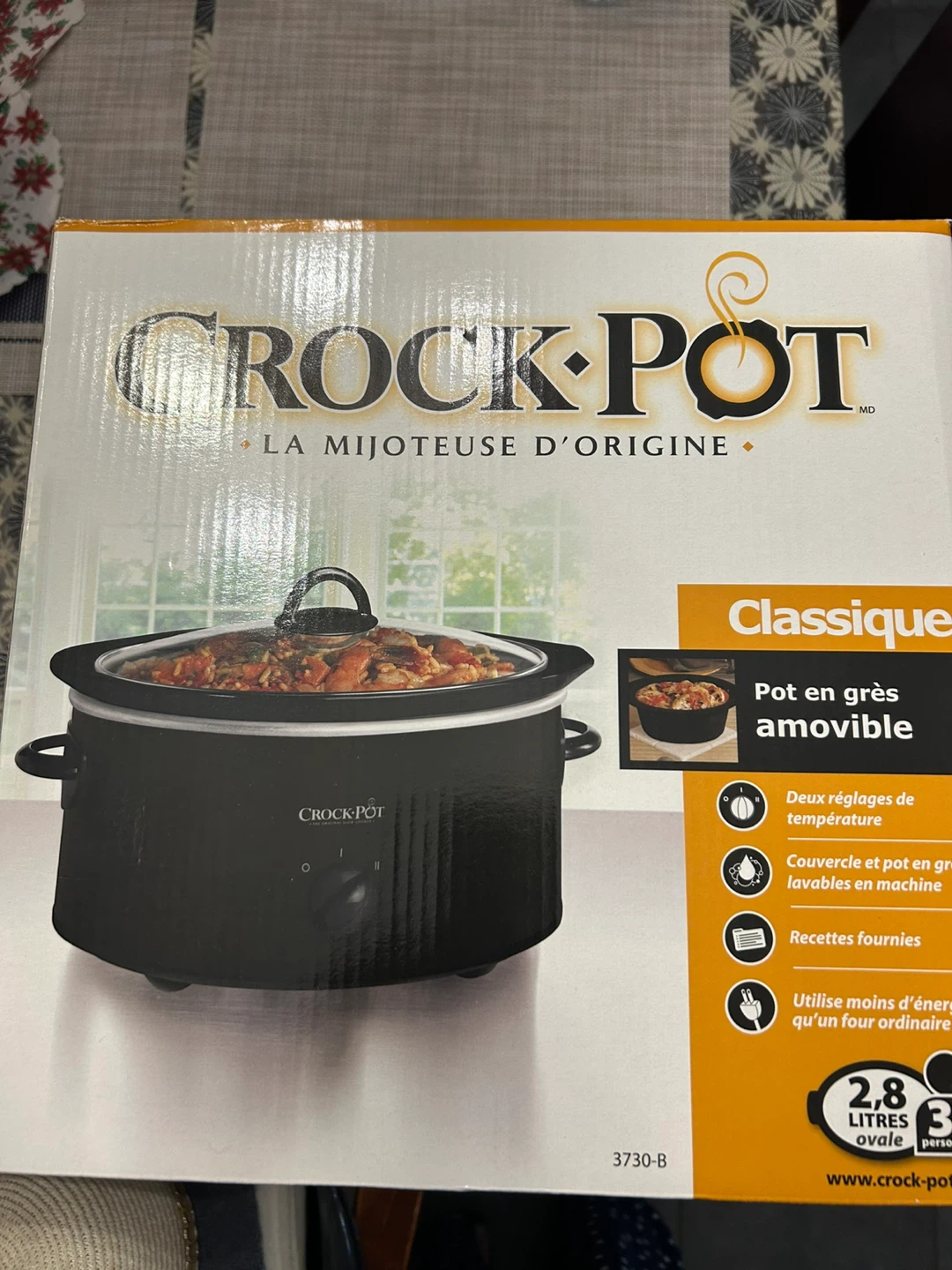 Crock-Pot 2.8L Oval Slow Cooker