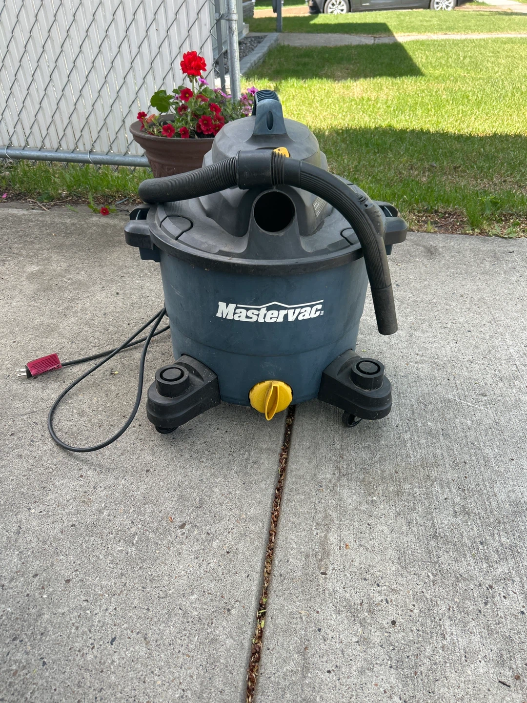Mastervac Wet/Dry Vacuum