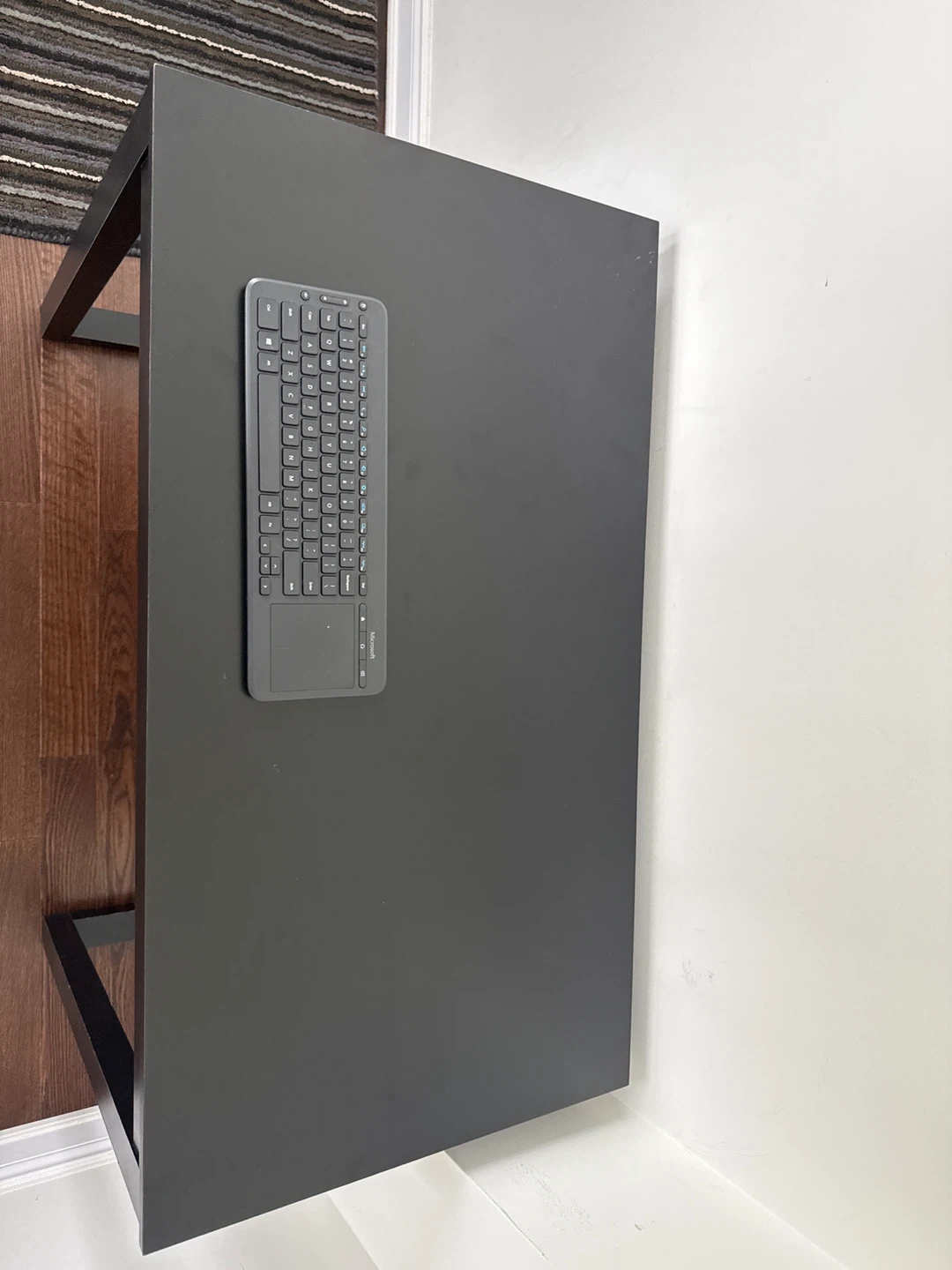 Black Table - photo 2