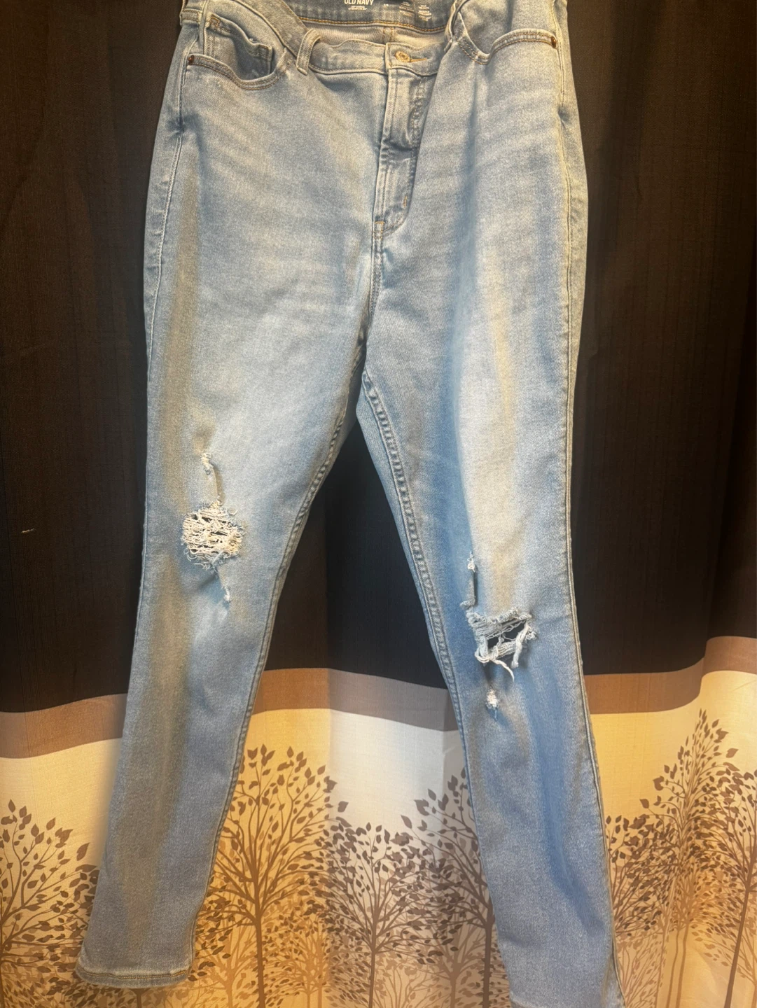 Old Navy High-Waisted Distressed Jeans
