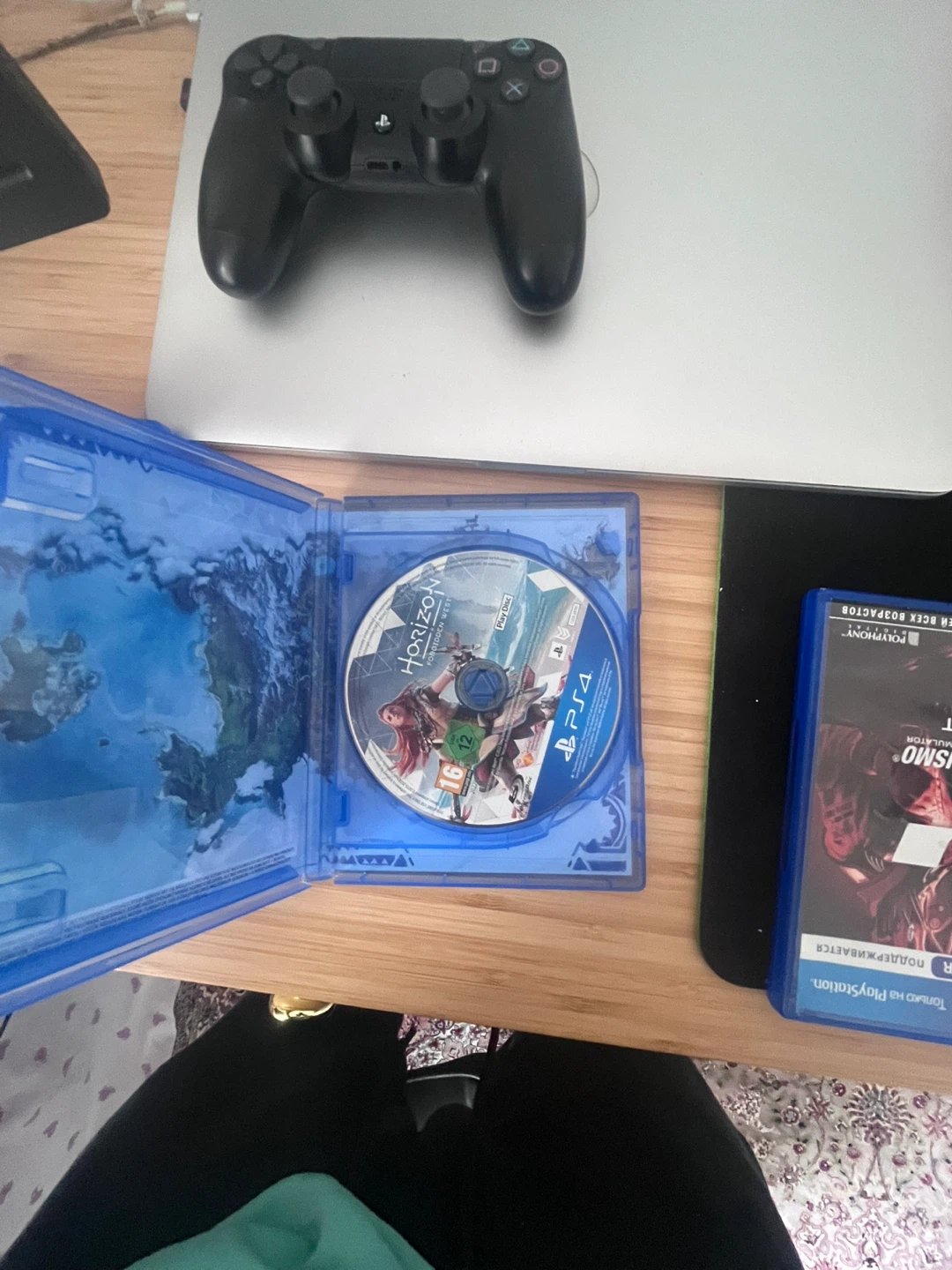 Horizon Forbidden West PS4 Game - photo 2