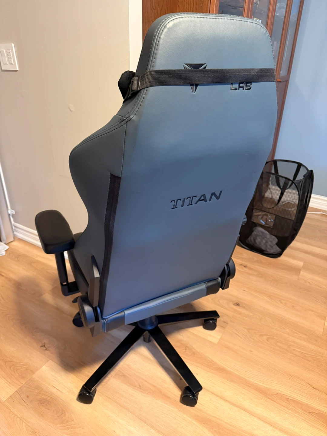 Secretlab TITAN 2020 Series Gaming Chair - photo 2