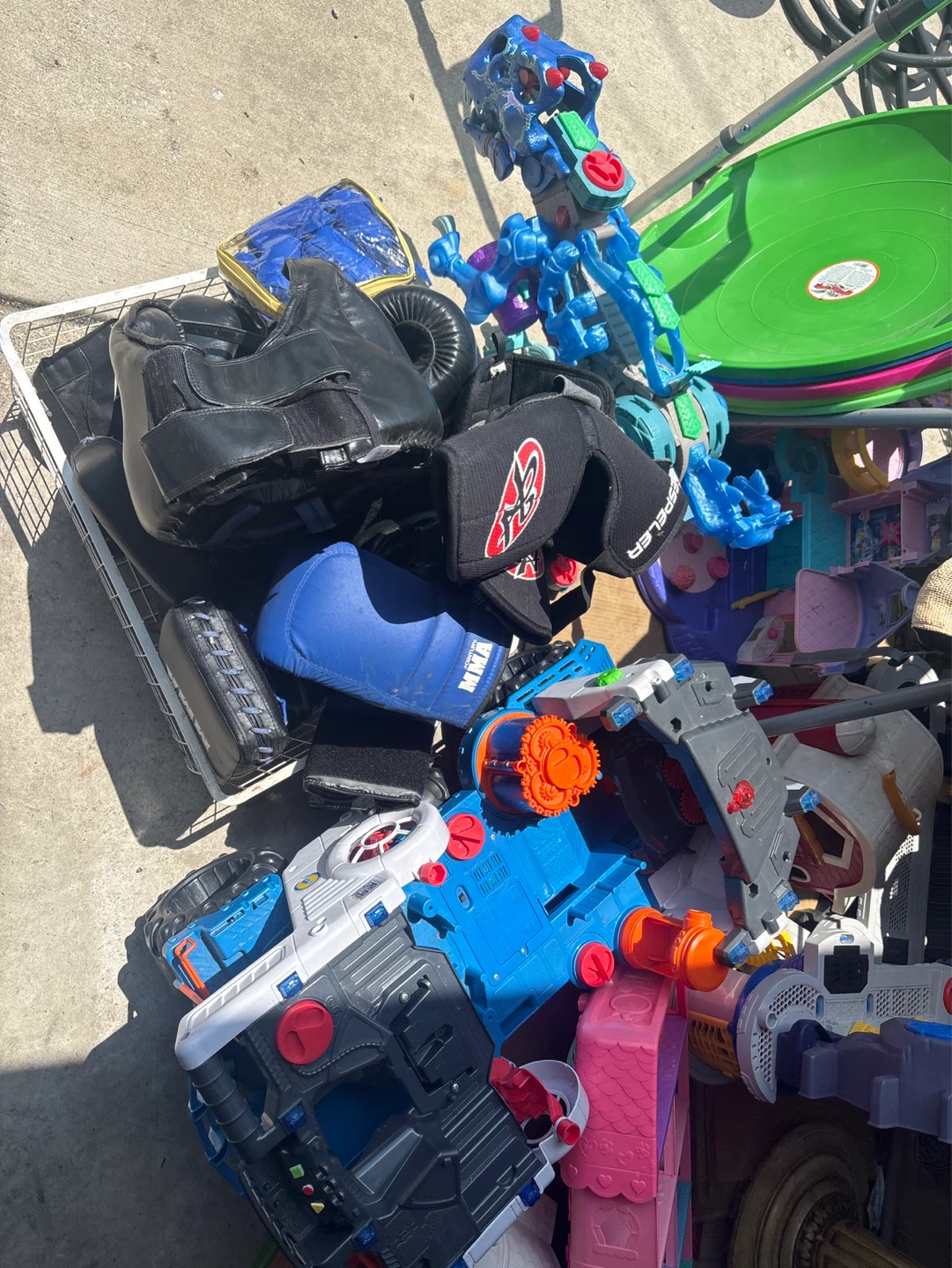 Garage sale 5/24/26. 3324 n kostner. - photo 3