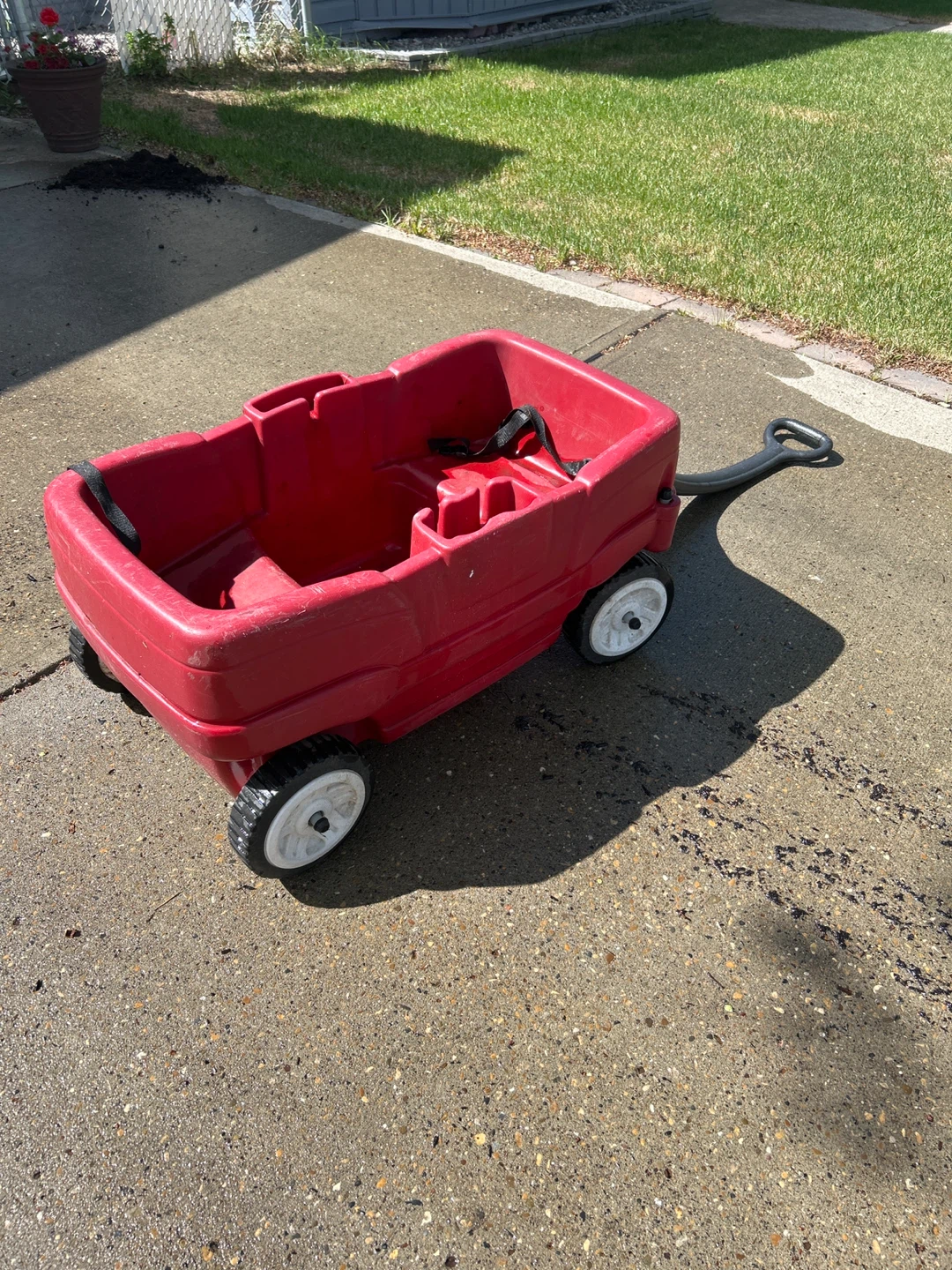 Red Little Tikes Wagon