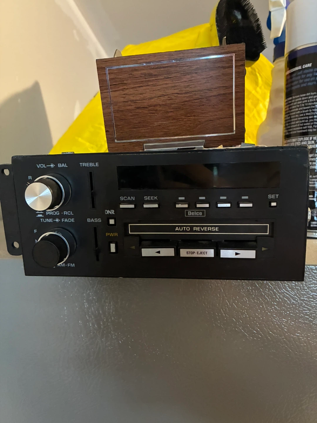 (1987) original radio and ash tray cover