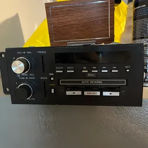 (1987) original radio and ash tray cover