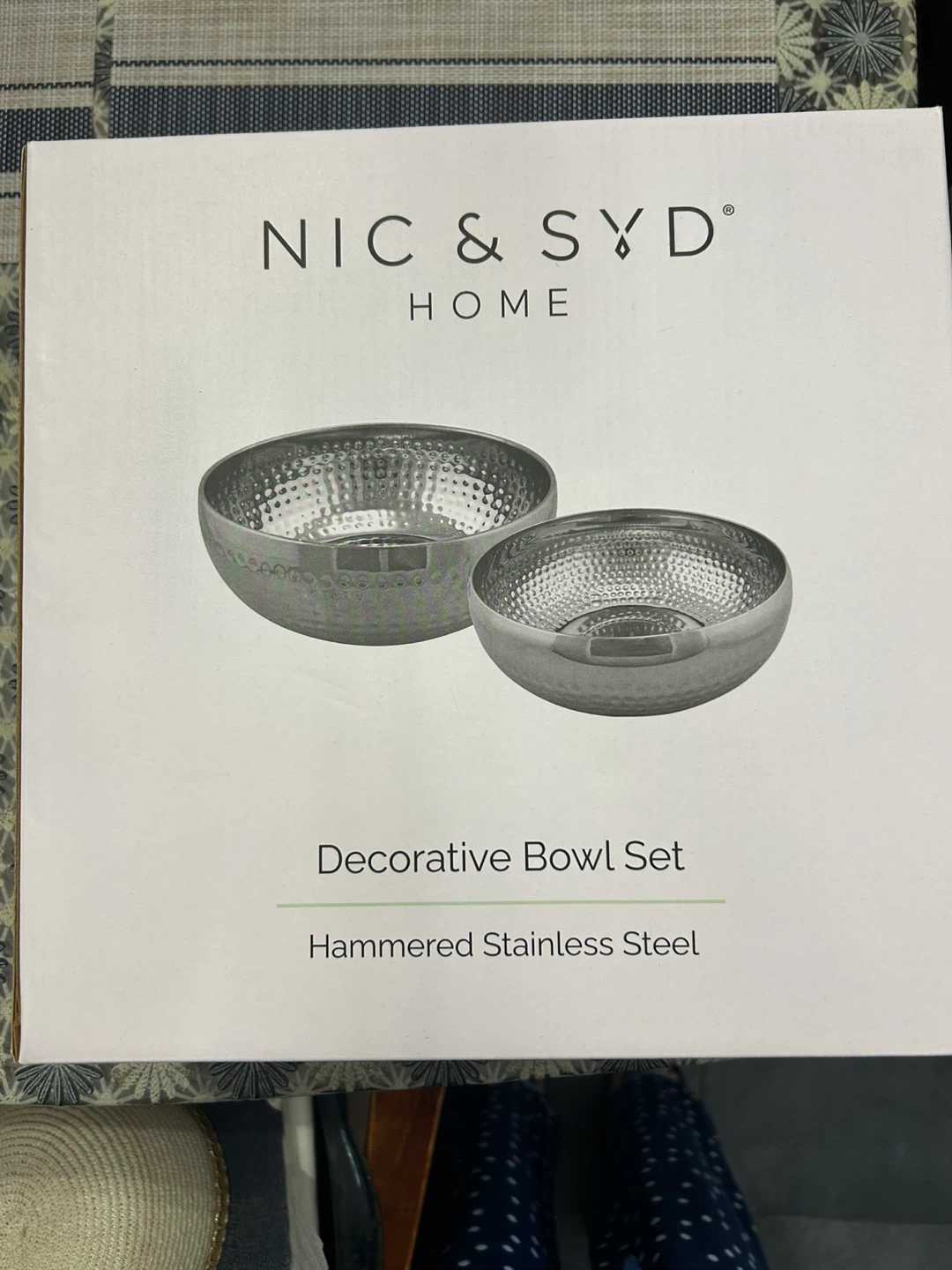 NIC & SYD HOME Decorative Hammered Stainless Steel Bowl Set