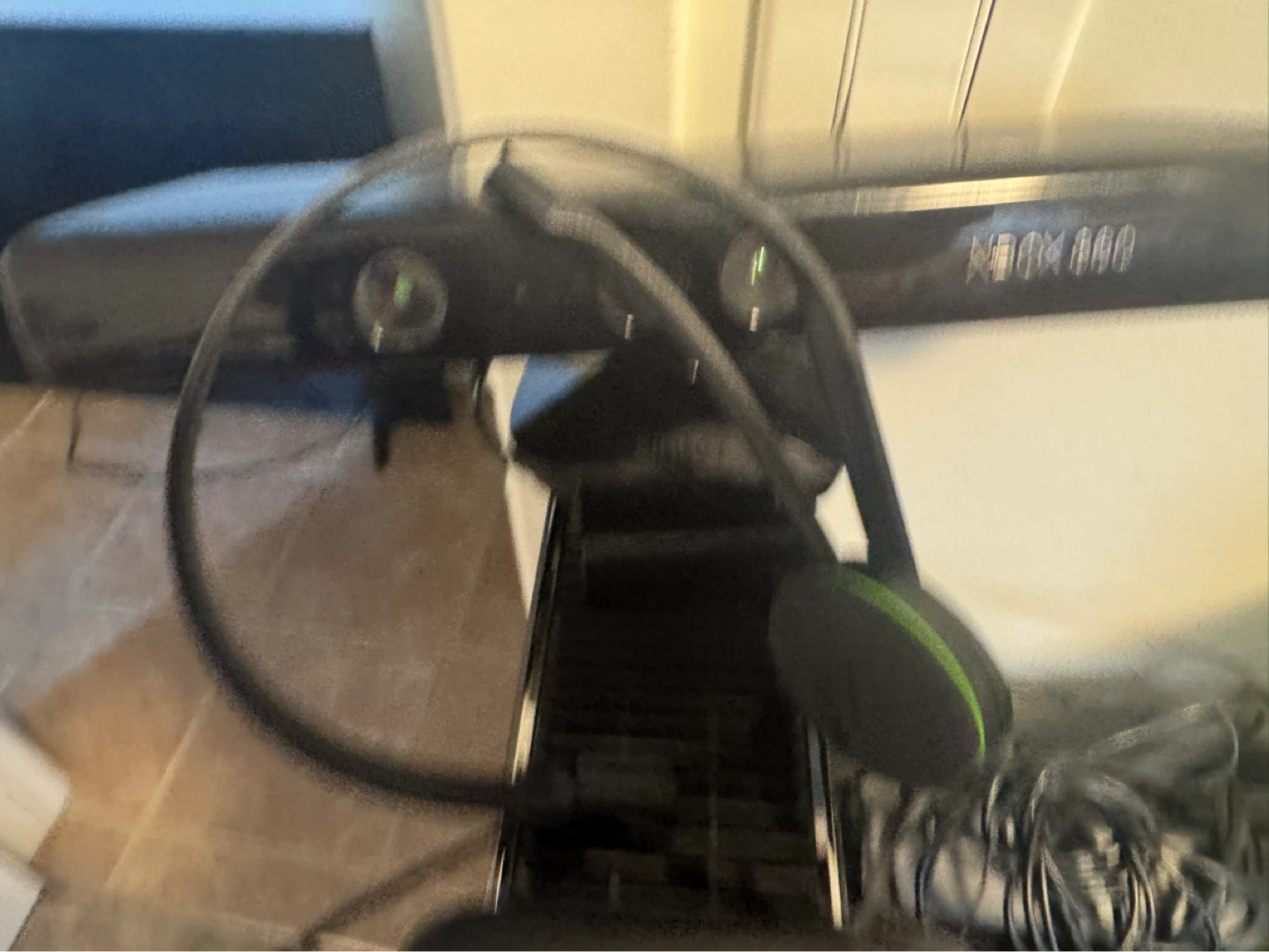 Xbox 360 with lots of accessories - photo 5
