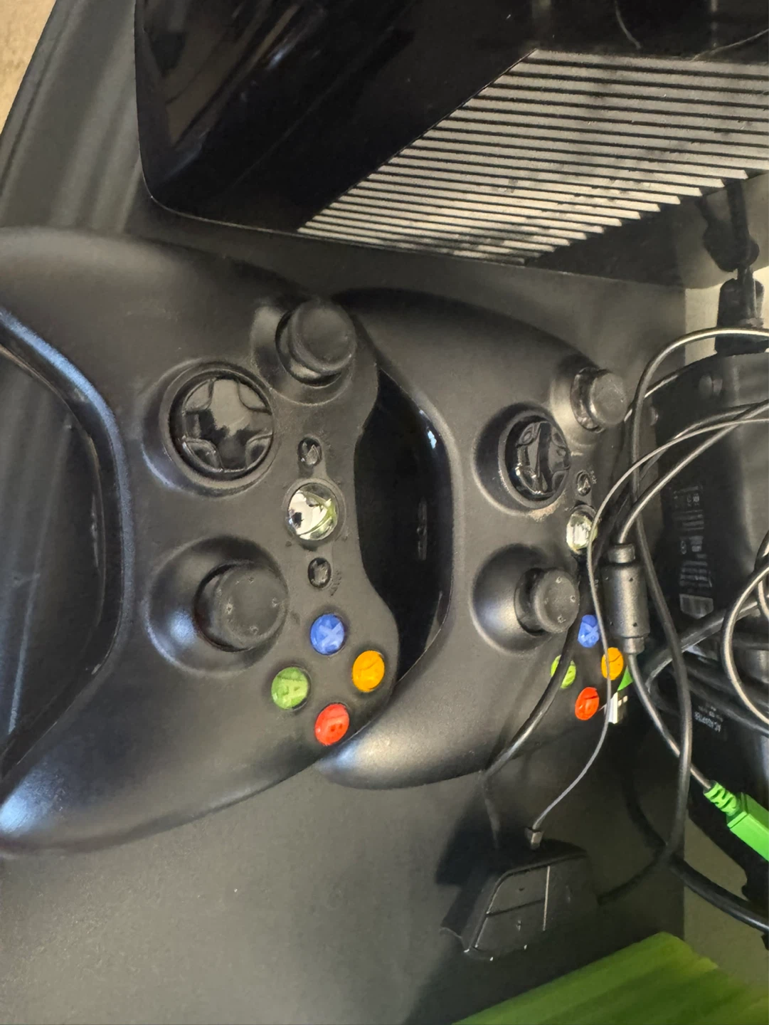 Xbox 360 with lots of accessories - photo 3