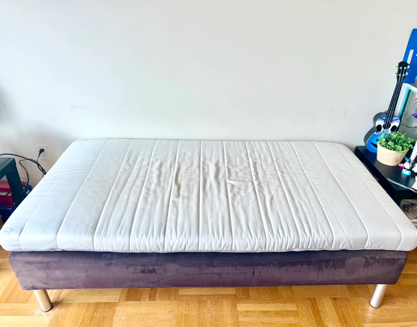 Purple Futon Sofa Bed - photo 3