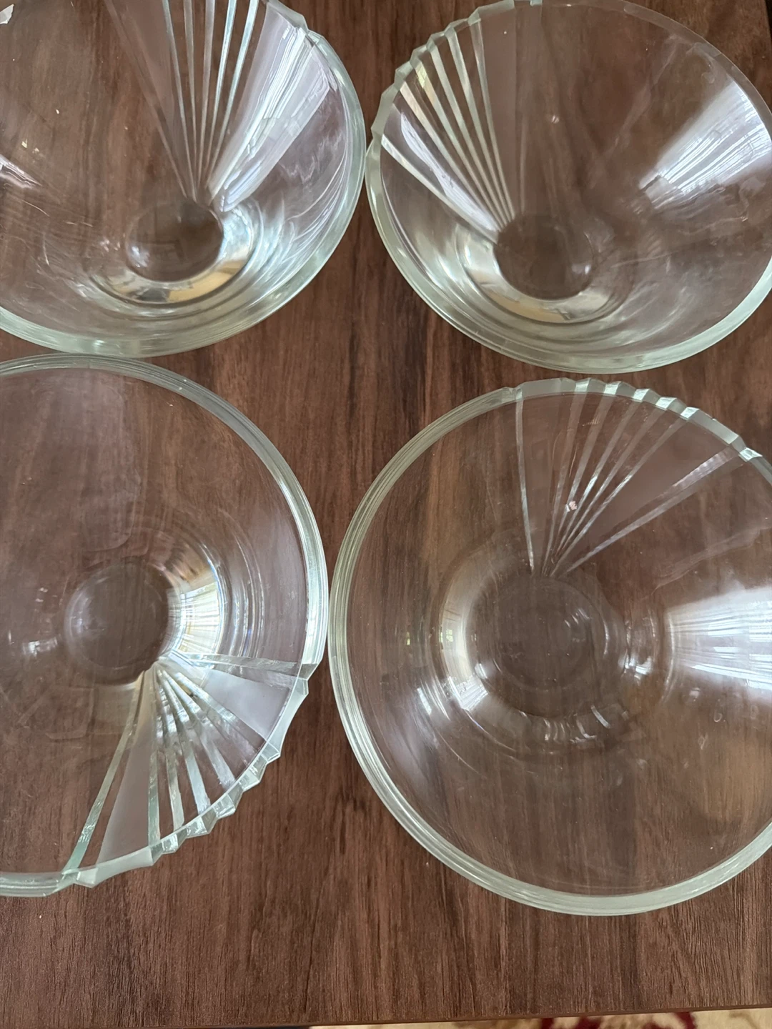 Set of 4 Clear Glass Bowls