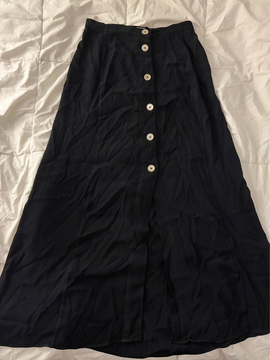 Aritzia Wilfred Black Button-Front Maxi Skirt