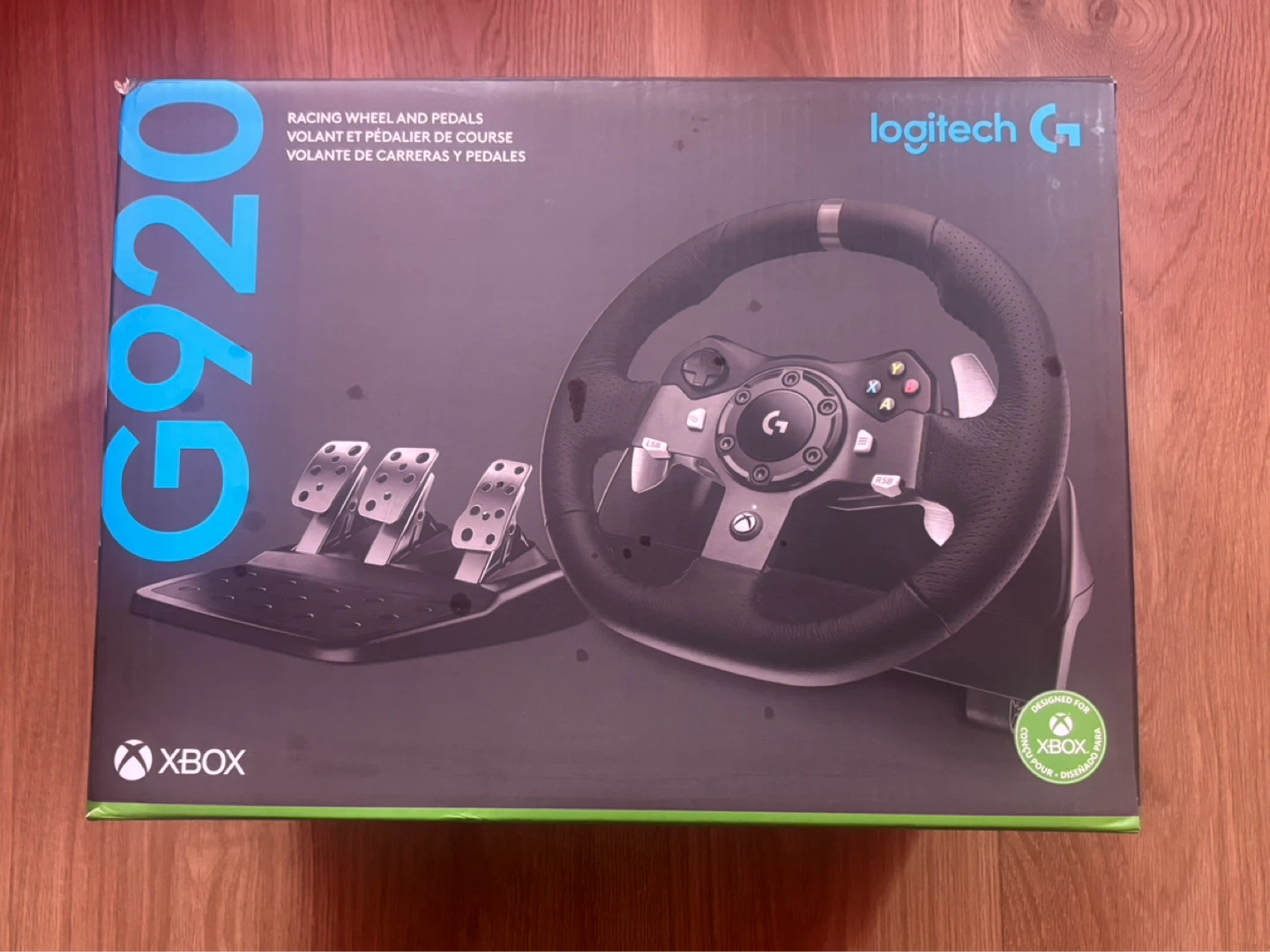 Logitech G920 Racing Wheel and Pedals for Xbox