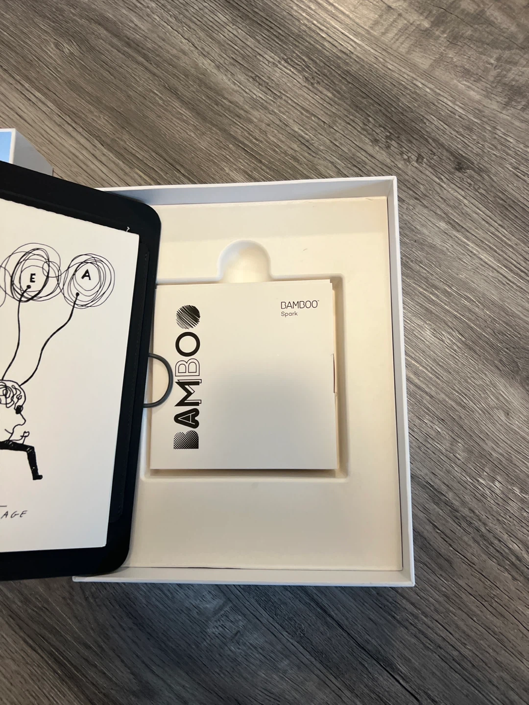 Wacom Bamboo Spark with gadget pocket - photo 5
