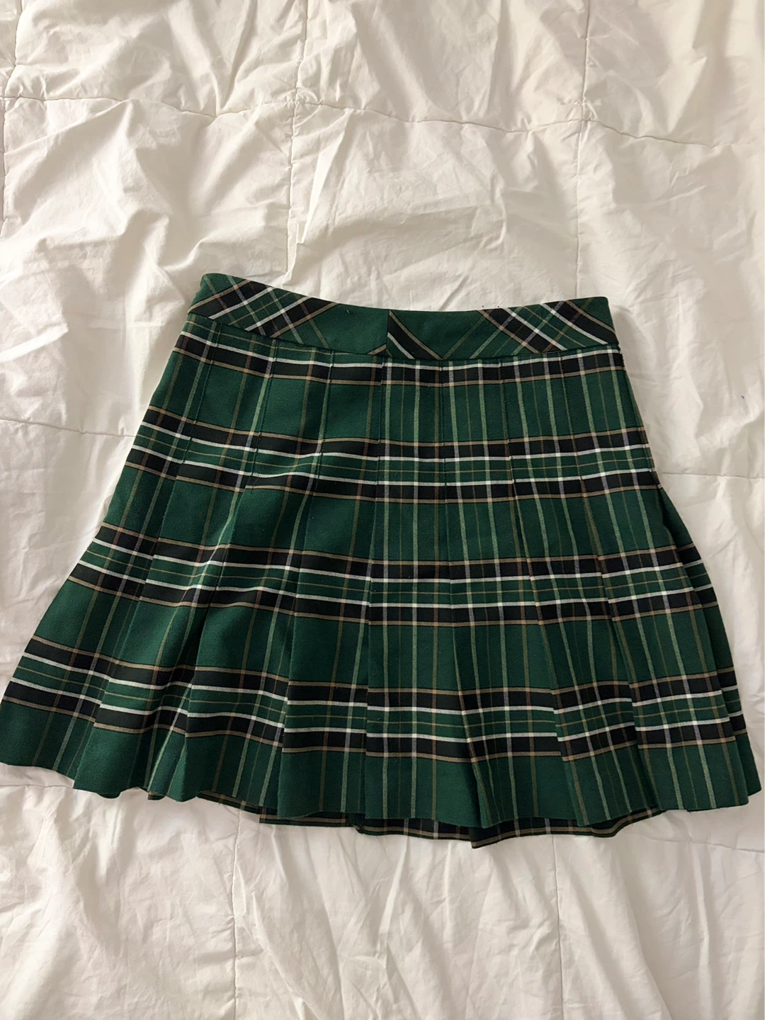 Aritzia Green Plaid Pleated Mini Skirt