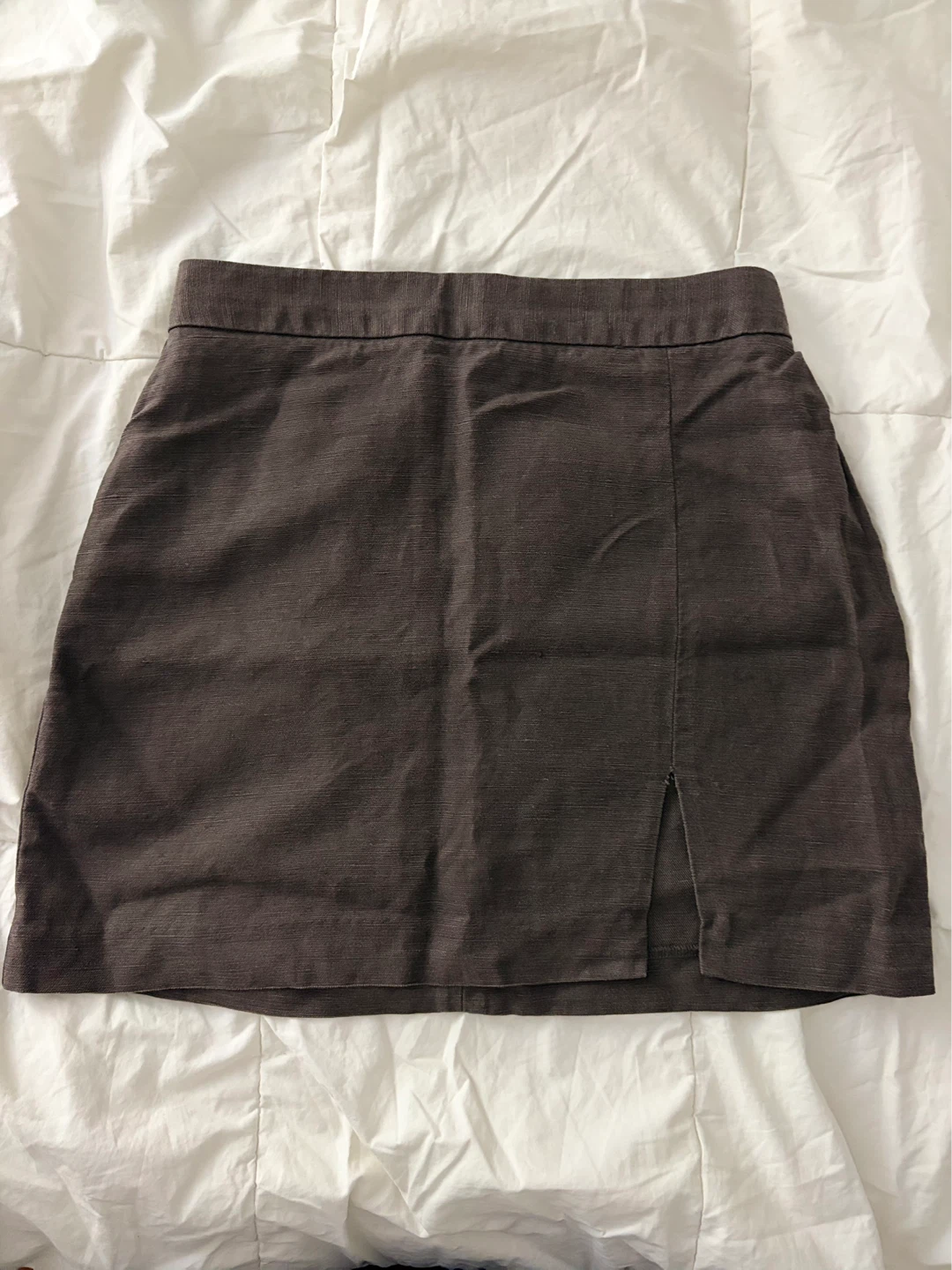 Aritzia Wilfred Brown Mini Skirt with Slit