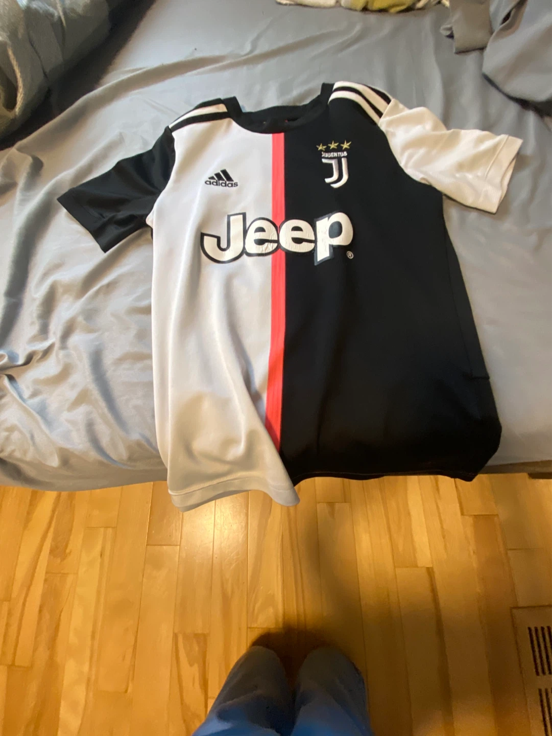 Juventus Ronaldo #7 Soccer Jersey - Black/White kids boys medium - photo 2