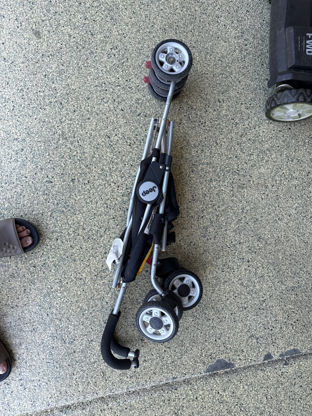 Jeep Wrangler All-Weather Umbrella Stroller