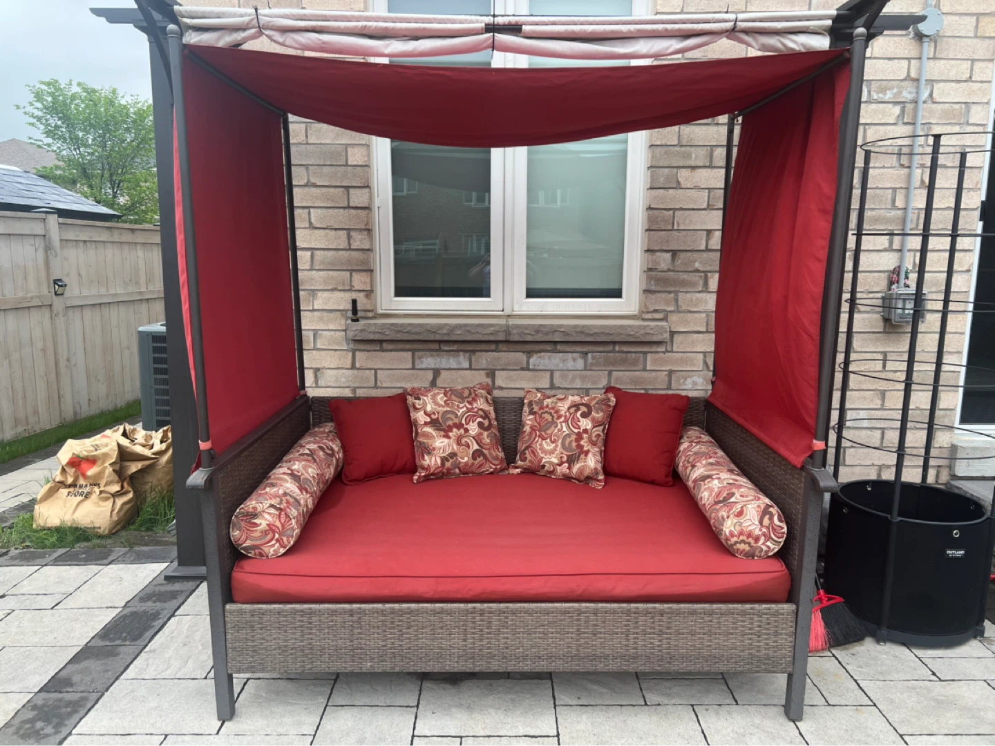 Outdoor Daybed with Canopy