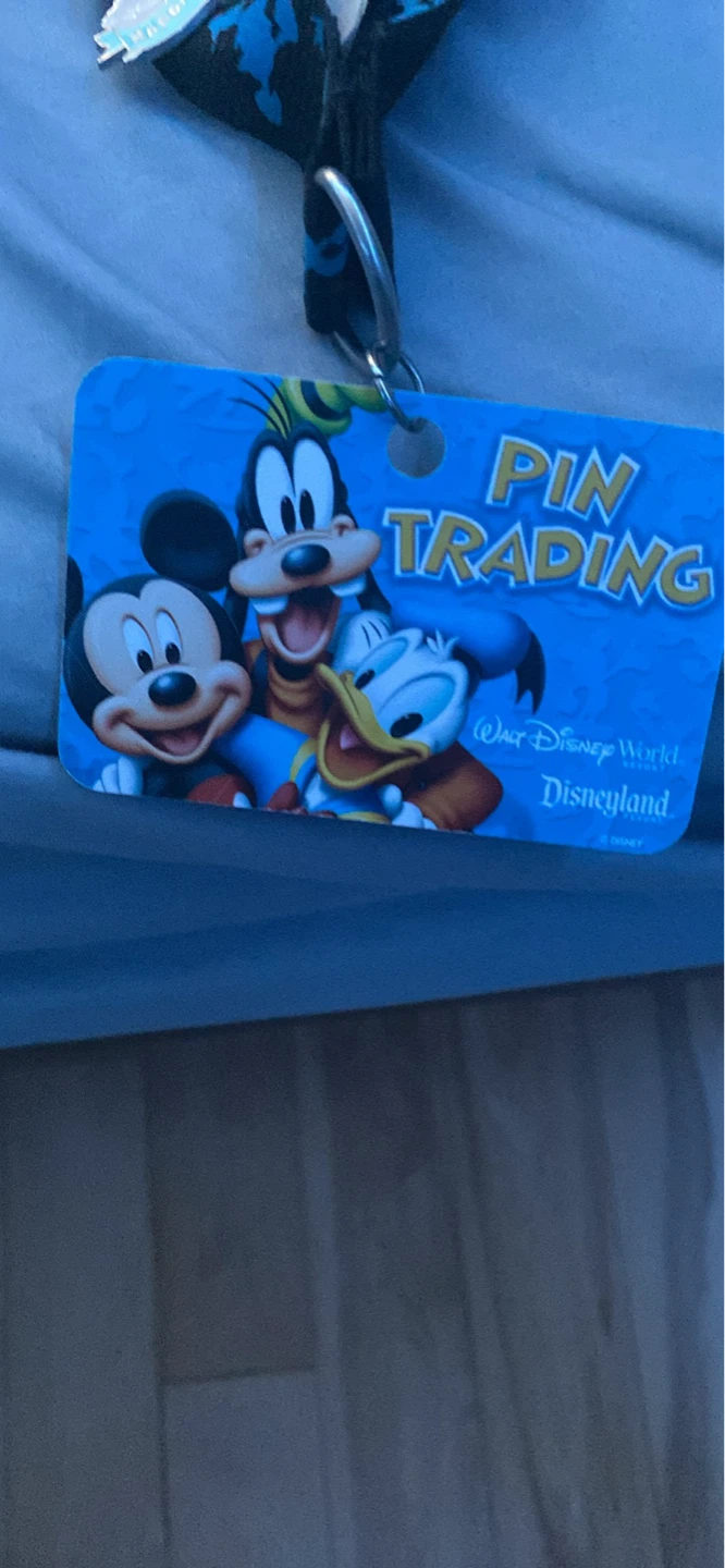 Disney Pin Trading Lanyard with Assorted Pins - photo 2