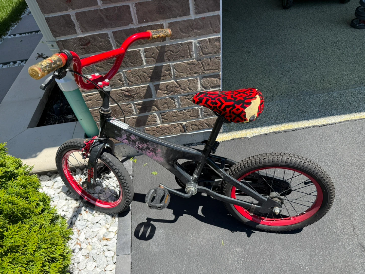 Kids Bicycle with Red Accents