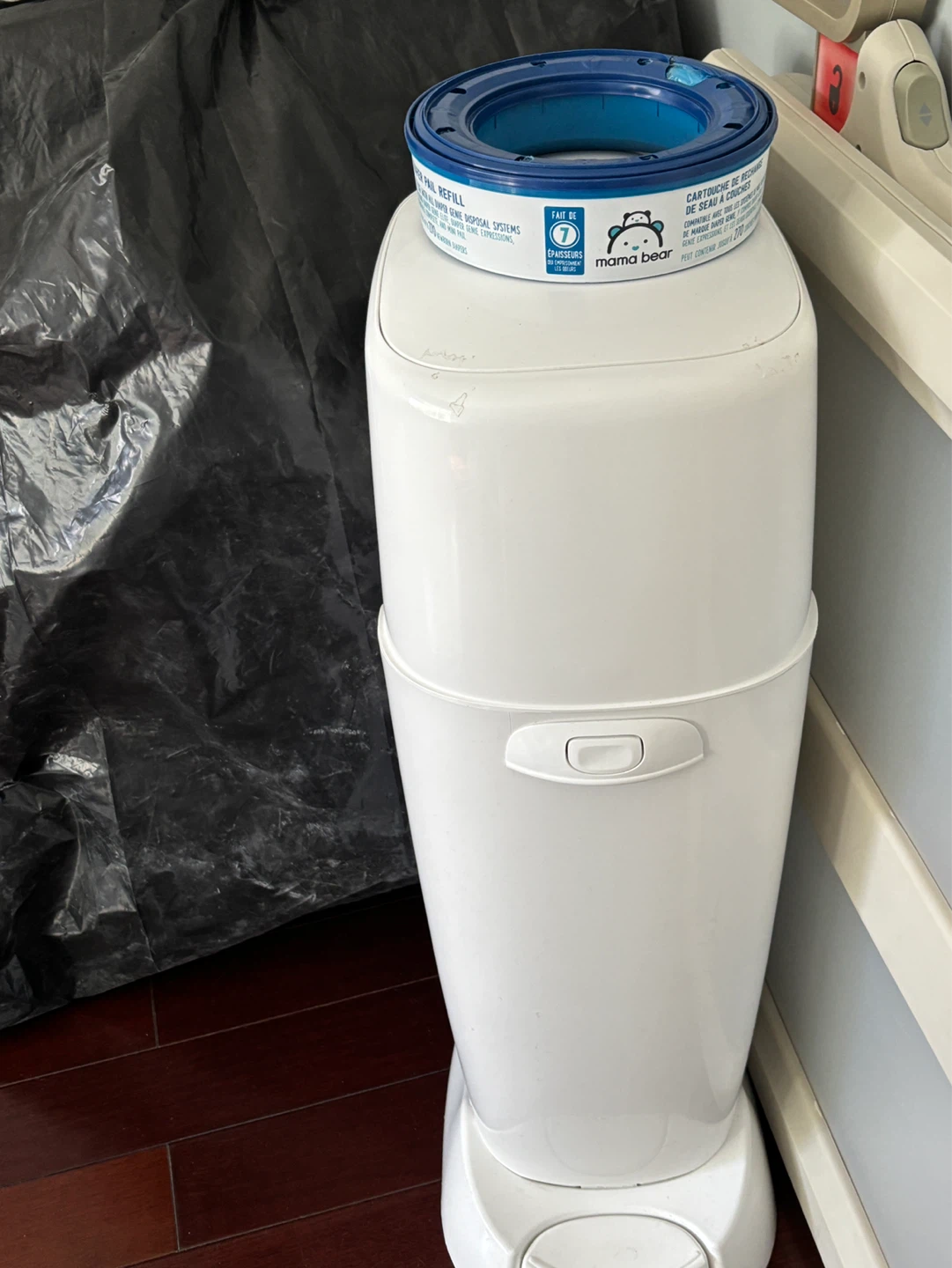 Playtex Diaper Genie Complete Diaper Pail